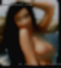 Im looking in Hillsdale, MI for attractive mature women.